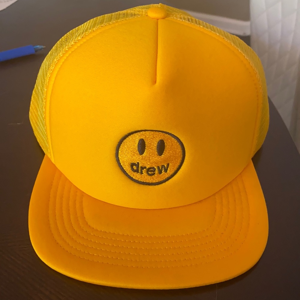 mascot trucker hat - golden yellow